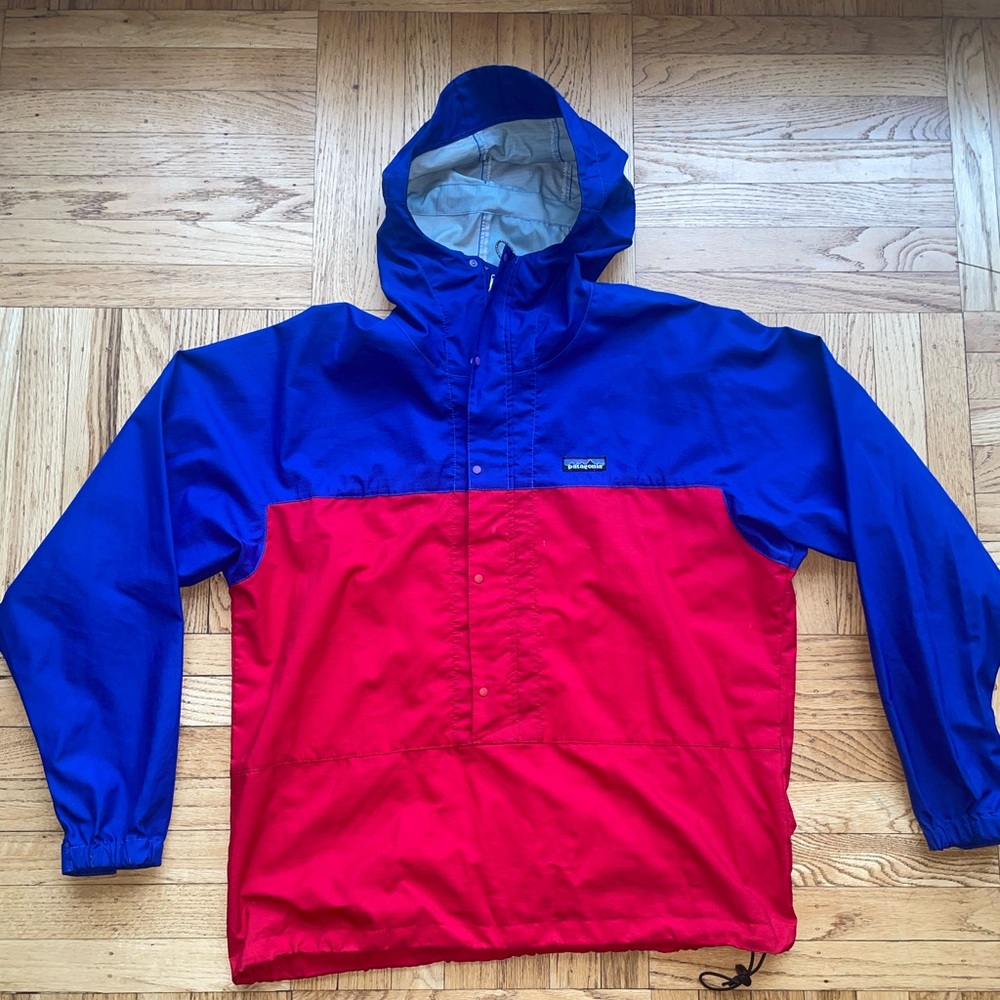 Patagonia Half Zip Windbreaker. sz medium